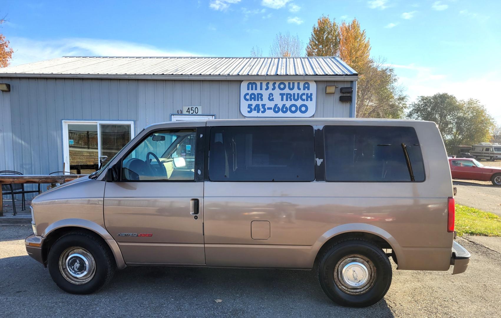 1996 Brown /Tan Chevrolet Astro (1GNEL19W0TB) with an 4.3L V6 engine, Automatic transmission, located at 450 N Russell, Missoula, MT, 59801, (406) 543-6600, 46.874496, -114.017433 - Hard to Find All Wheel Drive Astro Van. Only 86K Miles. Runs Great. Automatic Transmission. Air Conditioning. Cruise Control. 3rd Row Seating. This vehicle is more then 20 years old and is not eligible for lending through our finance companies - Photo#0